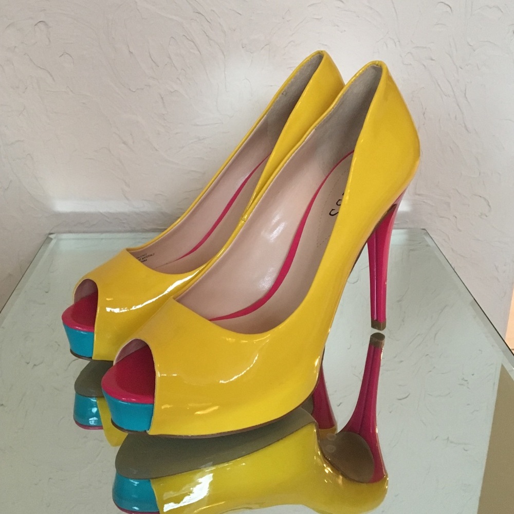 Guess Patent Leather Peep Toe Pumps
